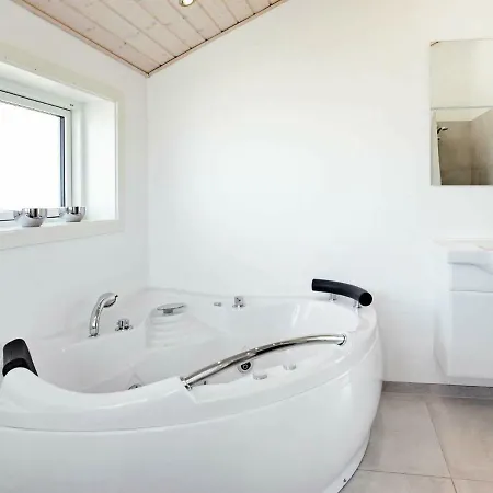 Three-bedroom Holiday In Hjorring 22